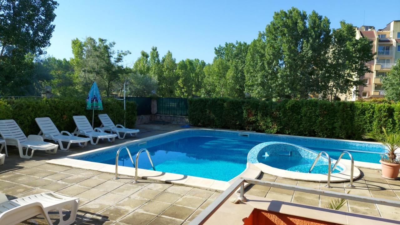 Abelia Residence Apartment Regina ساني بيتش المظهر الخارجي الصورة