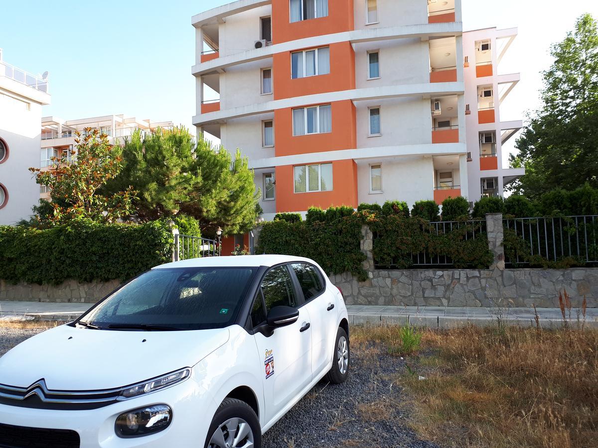 Abelia Residence Apartment Regina ساني بيتش المظهر الخارجي الصورة